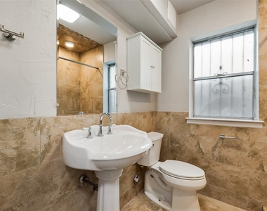 9829 Grove Oaks Valley - Photo Thumbnail 11