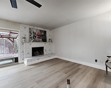 6536 Mesquite Trail - Photo Thumbnail 4