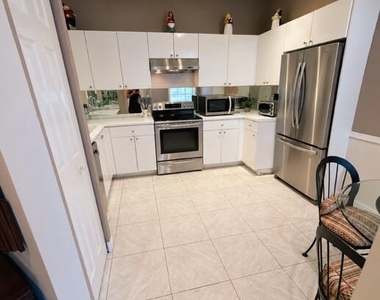 7966 Laina Lane - Photo Thumbnail 4