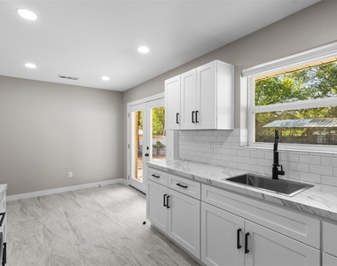 1903 Beauford Road - Photo Thumbnail 9