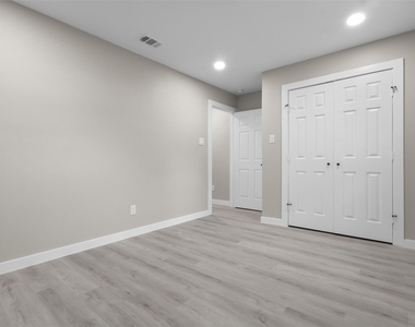 1903 Beauford Road - Photo Thumbnail 14