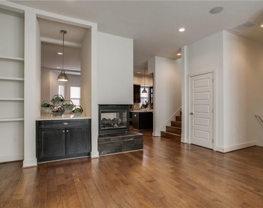 2525 State Street - Photo Thumbnail 6