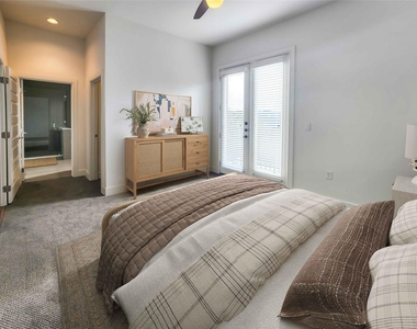 2525 State Street - Photo Thumbnail 17