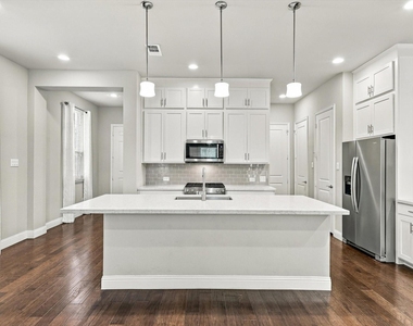17764 Agave Lane - Photo Thumbnail 4