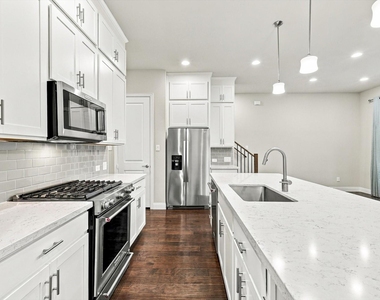 17764 Agave Lane - Photo Thumbnail 5