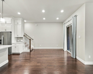 17764 Agave Lane - Photo Thumbnail 8