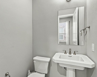 17764 Agave Lane - Photo Thumbnail 9