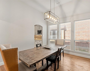 3705 Millstone Way - Photo Thumbnail 9
