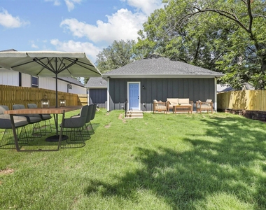 516 E Heron Street - Photo Thumbnail 15