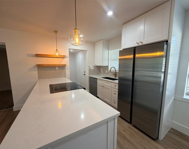 2309 Ballycastle Drive - Photo Thumbnail 3