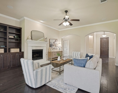 616 Cayden Court - Photo Thumbnail 12