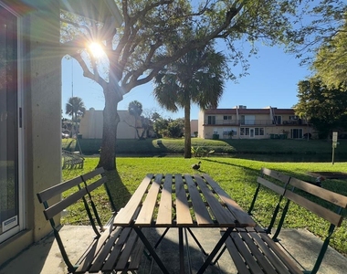 5811 Nw 57th Avenue - Photo Thumbnail 22