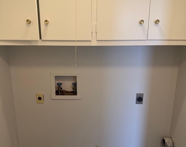 4613 Ranch View Road - Photo Thumbnail 28