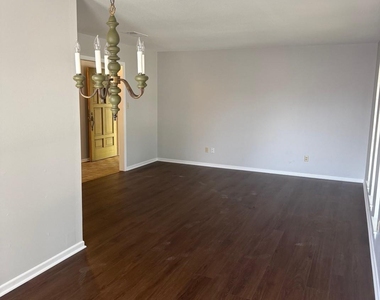 4613 Ranch View Road - Photo Thumbnail 4