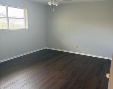 4613 Ranch View Road - Photo Thumbnail 23