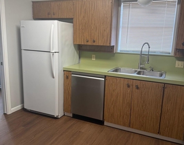 4613 Ranch View Road - Photo Thumbnail 11