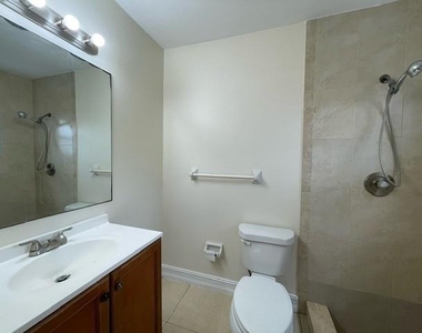 22744 Sw 55th Avenue - Photo Thumbnail 14
