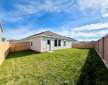 4109 Drifters Bend Drive - Photo Thumbnail 29