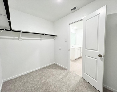 4109 Drifters Bend Drive - Photo Thumbnail 28