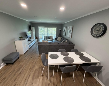 2210 Ne 67th Street - Photo Thumbnail 15