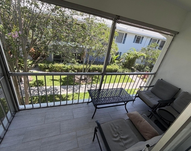 2210 Ne 67th Street - Photo Thumbnail 10