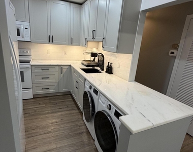 2210 Ne 67th Street - Photo Thumbnail 16
