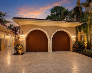11209 Orange Hibiscus Lane - Photo Thumbnail 18