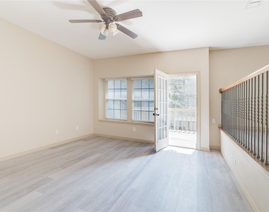 12604 Bay Avenue - Photo Thumbnail 13