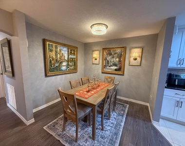 1816 E Royal Tern Lane - Photo Thumbnail 7