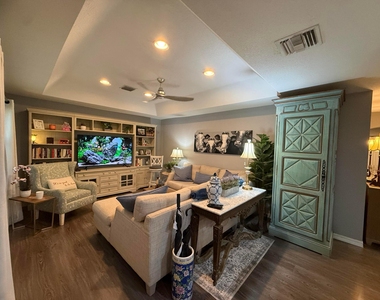 1816 E Royal Tern Lane - Photo Thumbnail 2
