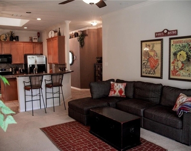 2604 Trinity Terrace - Photo Thumbnail 10