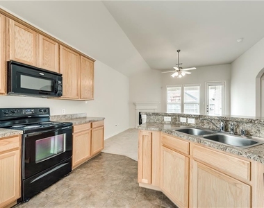 5601 Millers Creek Drive - Photo Thumbnail 7