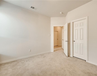 5601 Millers Creek Drive - Photo Thumbnail 16