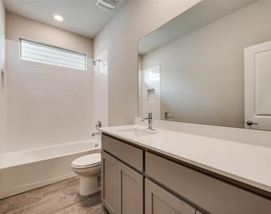 2441 Bellatrix Drive - Photo Thumbnail 12