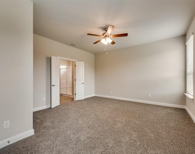 2441 Bellatrix Drive - Photo Thumbnail 9