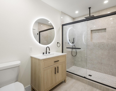 621 Truman Street - Photo Thumbnail 20