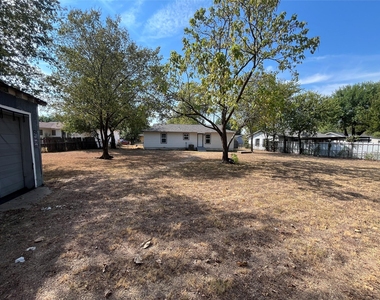 9415 Musgrave Drive - Photo Thumbnail 18