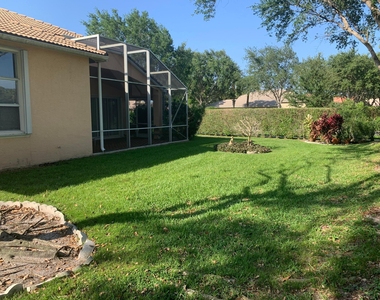 7642 New Ellenton Drive - Photo Thumbnail 3