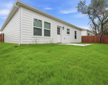 5718 Barkridge Drive - Photo Thumbnail 32
