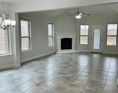 10705 Galveston Place - Photo Thumbnail 5