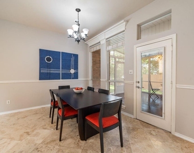 4736 Emerald Trace Way - Photo Thumbnail 8