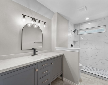 1441 Evergreen Drive - Photo Thumbnail 18