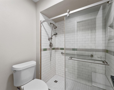 1441 Evergreen Drive - Photo Thumbnail 13