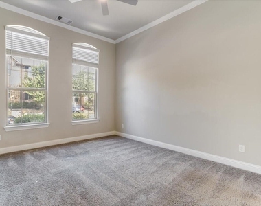 17553 Sequoia - Photo Thumbnail 5