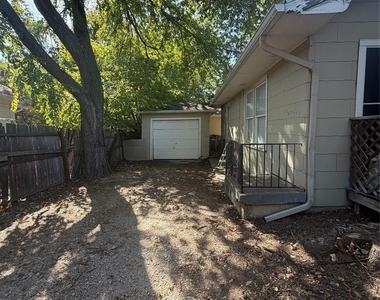 701 Largent - Photo Thumbnail 16