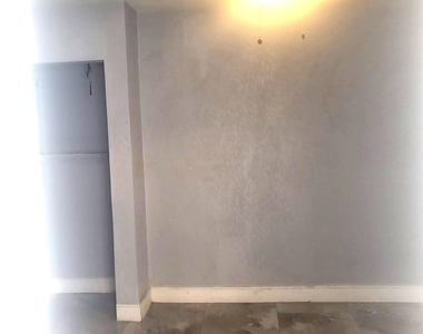 6765 Rose Drive - Photo Thumbnail 13
