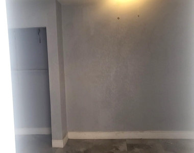 6765 Rose Drive - Photo Thumbnail 11