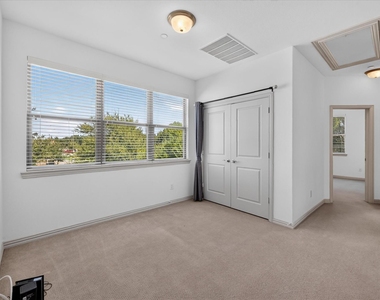 3001 Decker Drive - Photo Thumbnail 8
