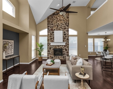 11701 Lampwick Lane - Photo Thumbnail 8
