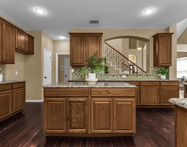 11701 Lampwick Lane - Photo Thumbnail 12
